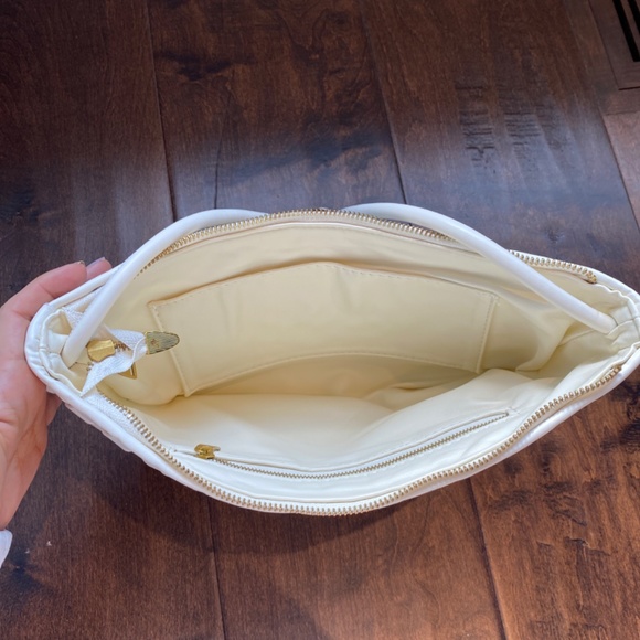 Woven cream clutch (looks like Bottega) - Picture 2 of 4